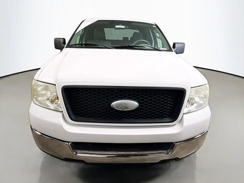Used 2005 Ford F150 XLT image 2