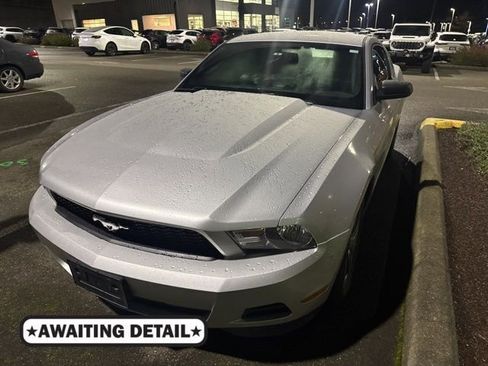 Used 2012 Ford Mustang Premium image 1
