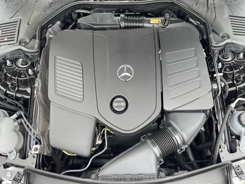 New 2025 Mercedes-Benz C 300 Sedan image 28