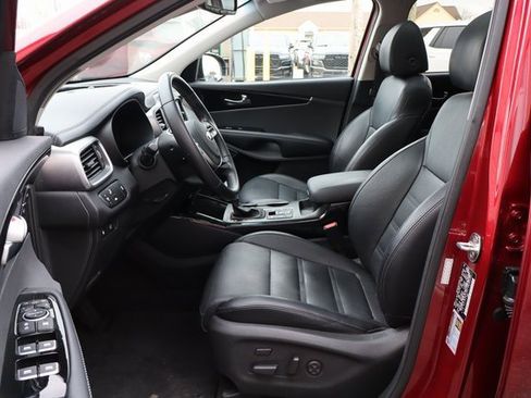 Used 2020 Kia Sorento SX image 12