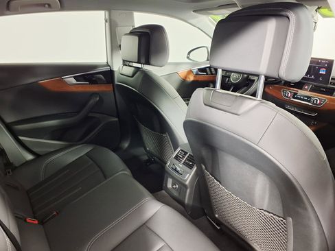 Used 2022 Audi A5 2.0T Premium image 11