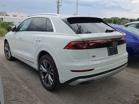 Certified 2024 Audi Q8 Premium Plus w/ Premium Plus Package AWD/4WD image 4