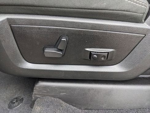 Used 2025 RAM 2500 Big Horn image 51