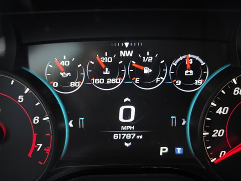 Used 2017 Chevrolet Camaro SS RWD image 22