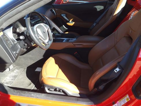 Used 2016 Chevrolet Corvette Z06 w/ 3LZ Preferred Equipment Group image 7