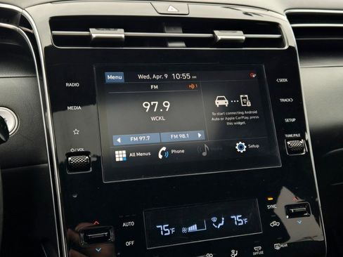 Used 2022 Hyundai Santa Cruz SEL Premium image 23