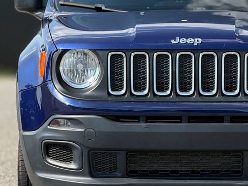 Used 2018 Jeep Renegade Sport w/ Power & Air Group AWD/4WD image 11