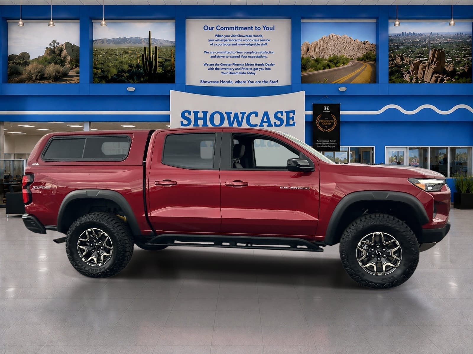 Used 2025 Chevrolet Colorado ZR2 AWD/4WD image 7