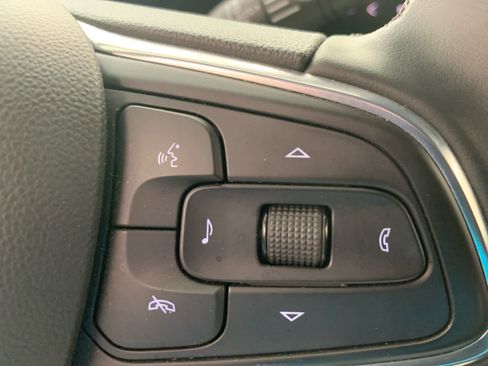 Used 2024 Buick Envista Sport Touring w/ Convenience I Package image 26