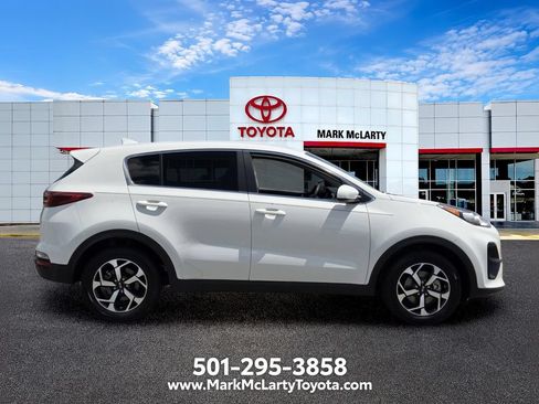 Used 2020 Kia Sportage LX FWD image 6