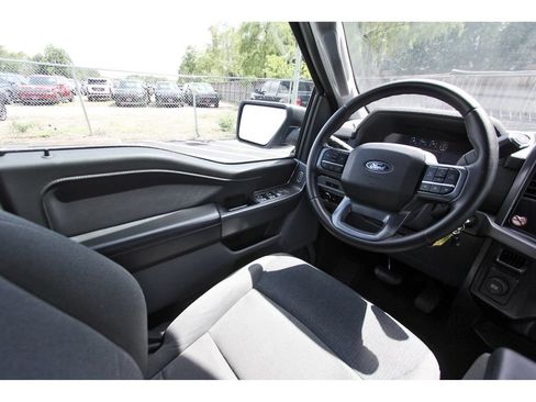 Used 2025 Ford F150 XLT w/ Equipment Group 301A Standard RWD image 9
