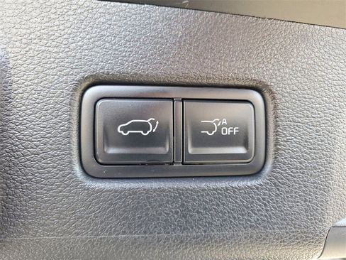 Used 2024 Kia Telluride SX image 32