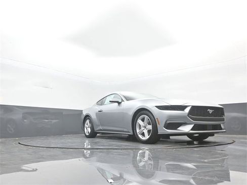 New 2026 Ford Mustang Premium image 27