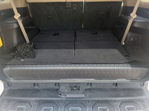 Used 2017 Toyota 4Runner SR5 Premium RWD image 33