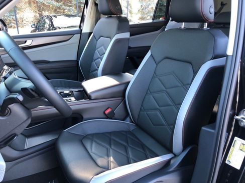 New 2026 Volkswagen Atlas Peak Edition AWD/4WD image 33