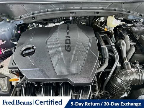 Certified 2025 Hyundai Tucson Limited AWD/4WD image 26