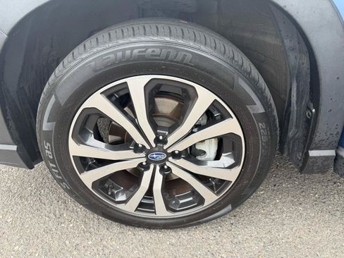 Used 2019 Subaru Forester Limited AWD/4WD image 38