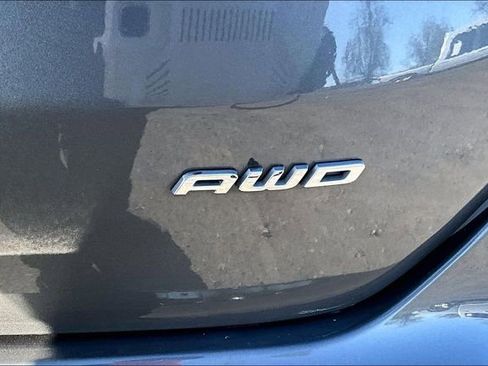 Used 2024 Ford Edge SEL image 21