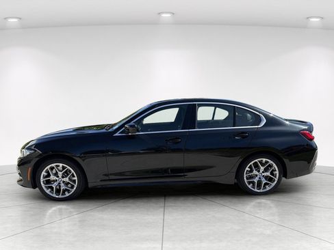 Certified 2025 BMW 330i Sedan RWD image 7