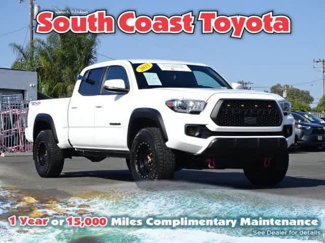 Certified 2023 Toyota Tacoma TRD Off-Road w/ Technology Package AWD/4WD image 1