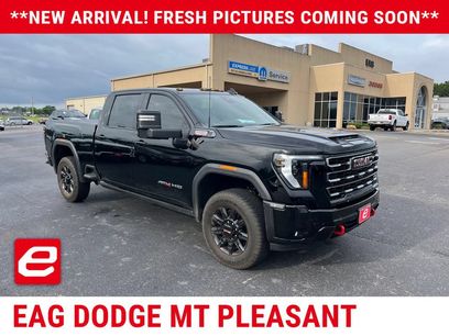 Used 2025 GMC Sierra 2500 AT4 w/ AT4 Premium Plus Package