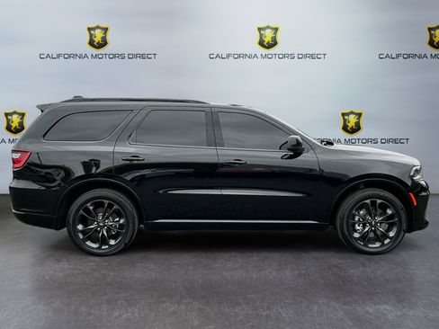 Used 2024 Dodge Durango GT w/ Blacktop Package RWD image 4
