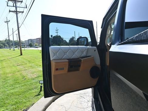Used 2003 HUMMER H2 AWD/4WD image 25