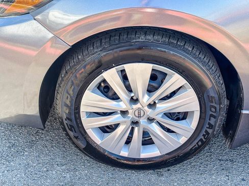 Used 2024 Nissan Sentra S w/ Trunk Package FWD image 12