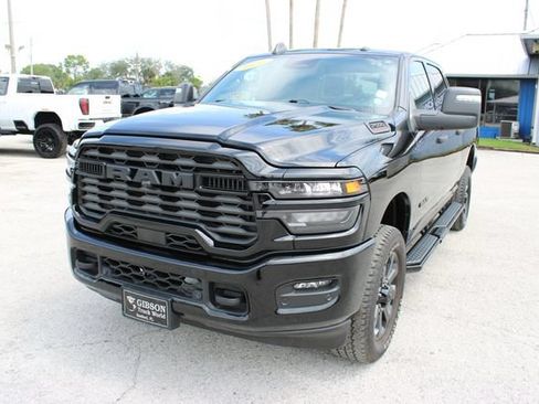 Used 2026 RAM 2500 Big Horn AWD/4WD image 3