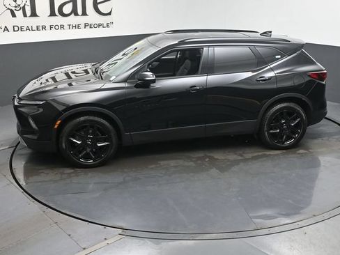 Used 2025 Chevrolet Blazer LT w/ Sound & Technology Package FWD image 60