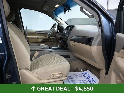 Used 2014 Nissan Armada SV AWD/4WD image 19