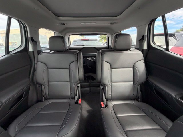 Used 2023 GMC Acadia SLT w/ Elevation Edition AWD/4WD image 34