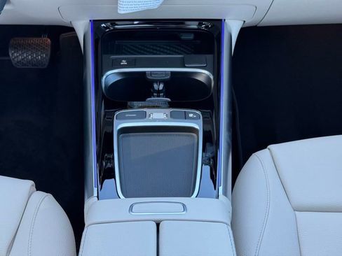 Used 2025 Mercedes-Benz GLA 250 image 19