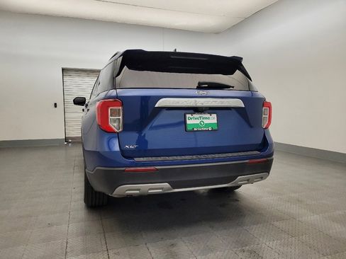Used 2021 Ford Explorer XLT w/ Equipment Group 202A image 6