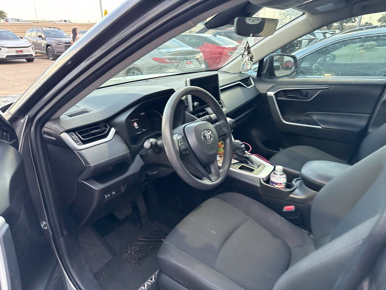 Used 2024 Toyota RAV4 LE FWD image 6