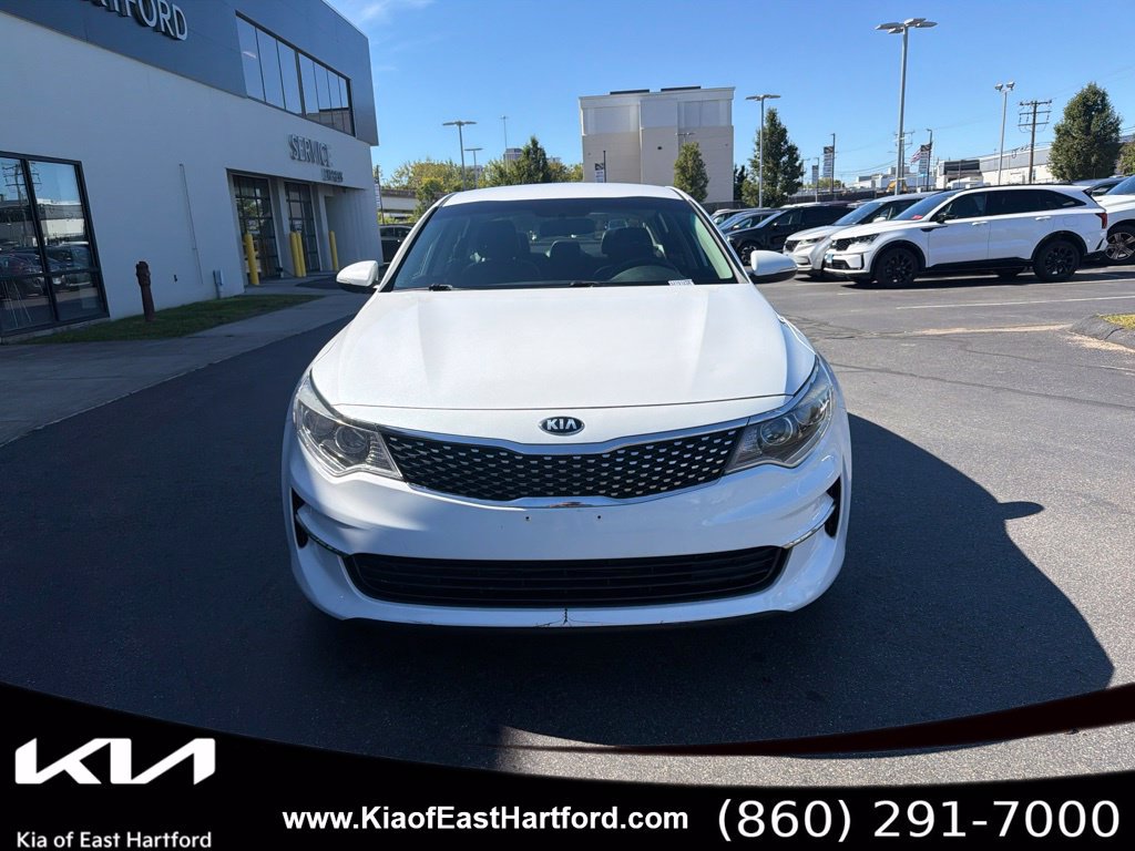 Used 2017 Kia Optima EX FWD image 4