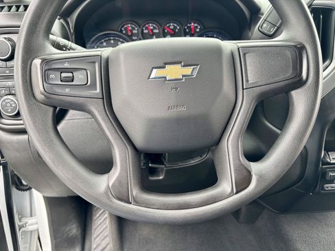 Used 2020 Chevrolet Silverado 2500 Custom w/ Custom Value Package AWD/4WD image 19