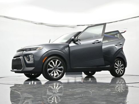Used 2020 Kia Soul LX image 47