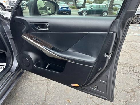 Used 2014 Lexus IS 250 Base image 11