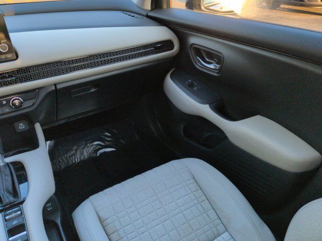 Used 2024 Honda HR-V LX image 17