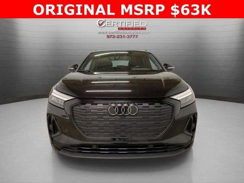 Used 2024 Audi Q4 e-tron Premium Plus w/ Premium Plus image 2