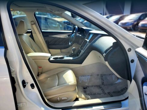 Used 2015 INFINITI Q50 Premium w/ Navigation Package RWD image 28