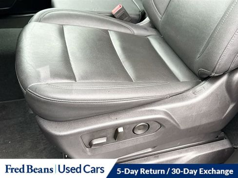 Used 2025 GMC Sierra 1500 SLT image 21