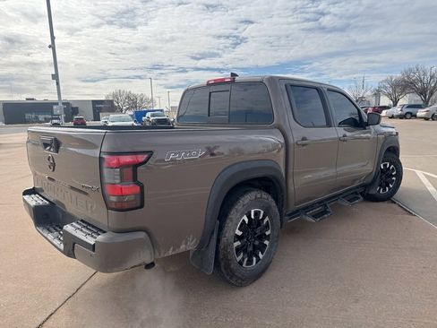 Used 2022 Nissan Frontier Pro-X w/ Technology Package image 6