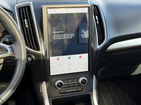 Certified 2024 Ford Edge SEL w/ Convenience Package image 35