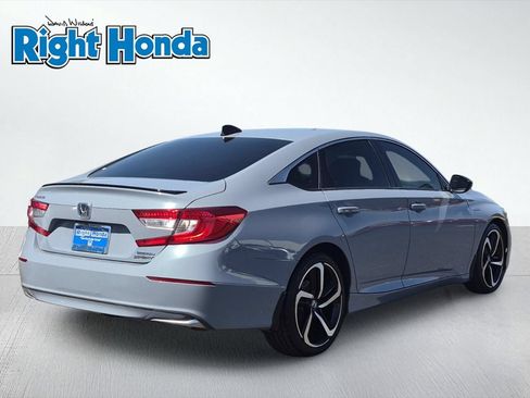 Used 2022 Honda Accord Sport image 7