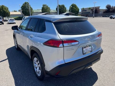 Used 2022 Toyota Corolla Cross L AWD/4WD image 7