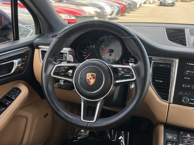 Used 2017 Porsche Macan S AWD/4WD image 15
