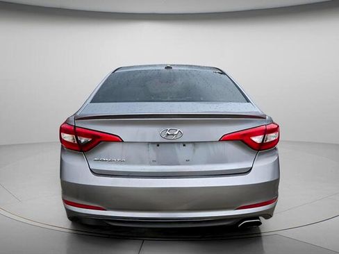 Used 2015 Hyundai Sonata SE FWD image 5