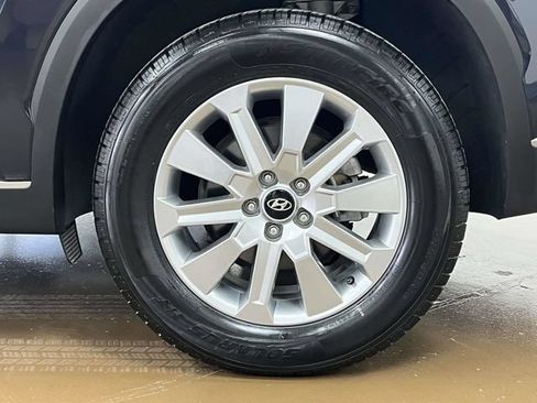 Used 2024 Hyundai Palisade SEL FWD image 12